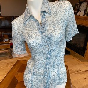 🦋 Lightweight. Iridescent/Pearl Buttons.